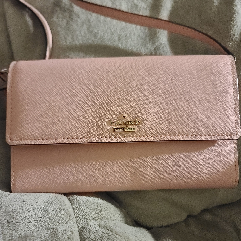 NWOT Kate Spade wallet crossbody - Picture 2 of 8
